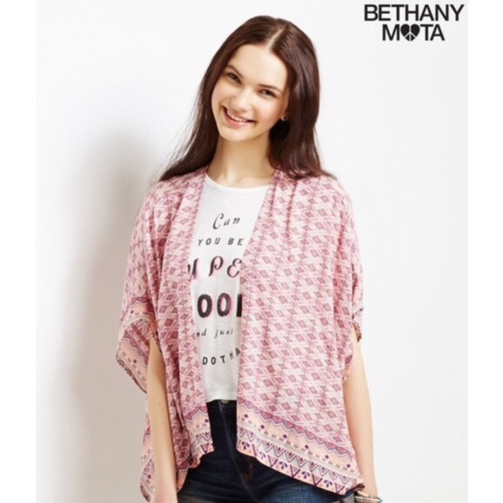 Bethany Mota Pink Short Sleeve Boho Kimono